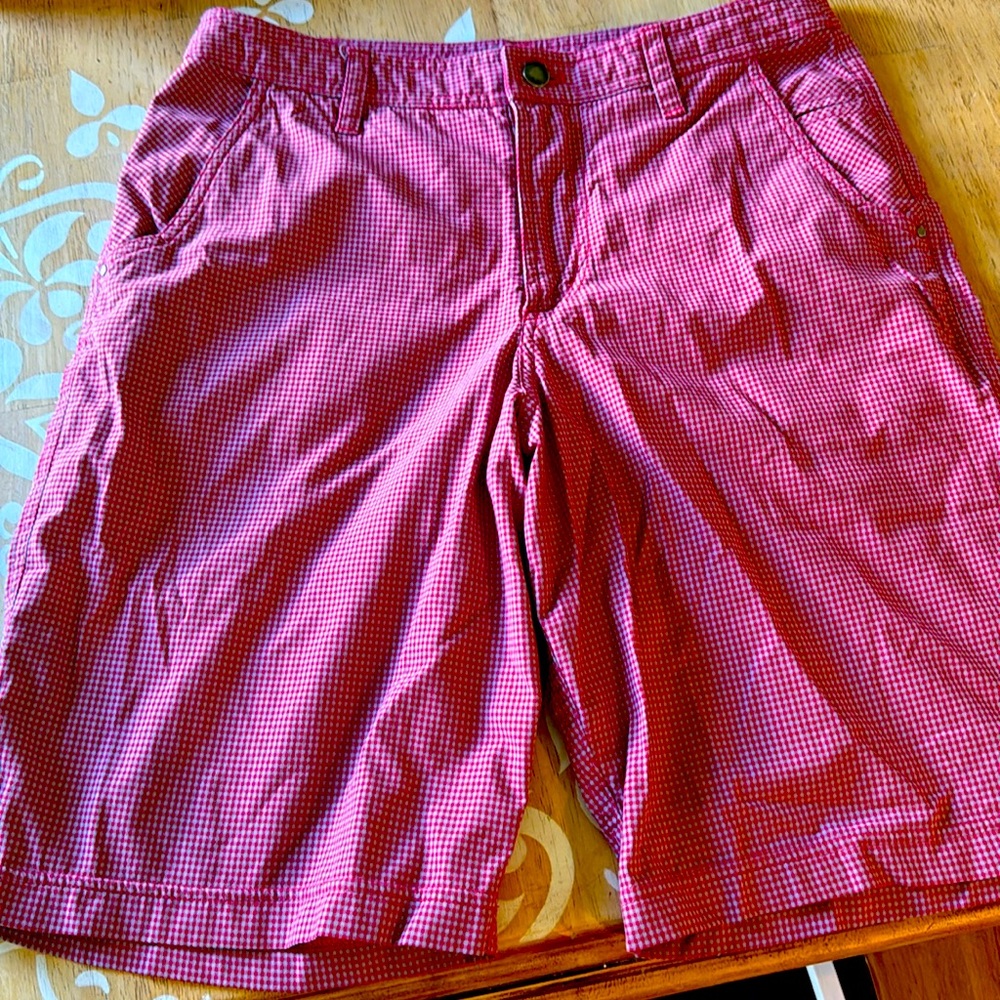 Lululemon | Men’s Red & Grey Gingham Shorts Size 32